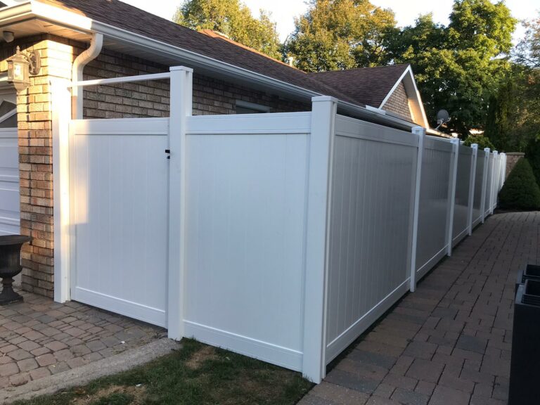 pvc fence oshawa